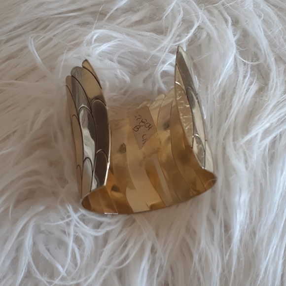 Bracelet - Picture 4 of 4